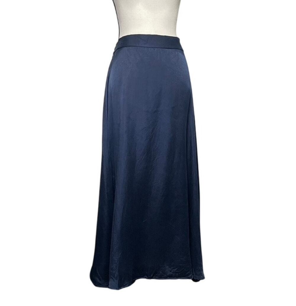 Amour Vert Navy Blue Cupro Silky Satin Maxi Skirt Size Large Elastic Waist - Picture 1 of 11
